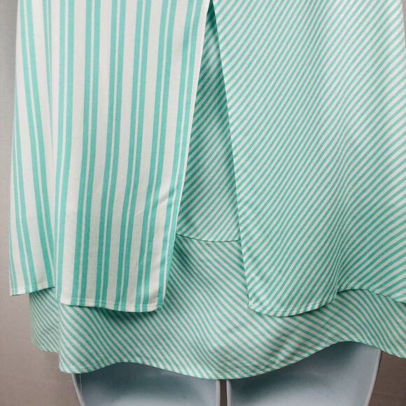 Crown & Ivy Womens Medium Split Back Layered Tank Green White Striped M Top - Picture 10 of 11